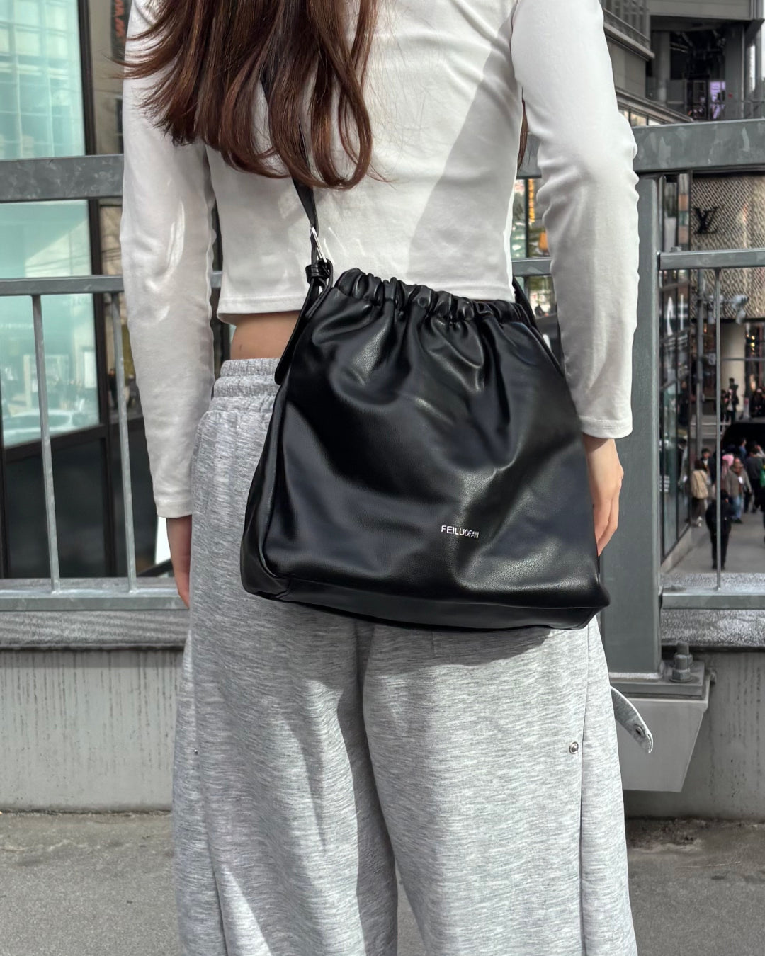 ミニマルドローストリングショルダーバッグ CM0116