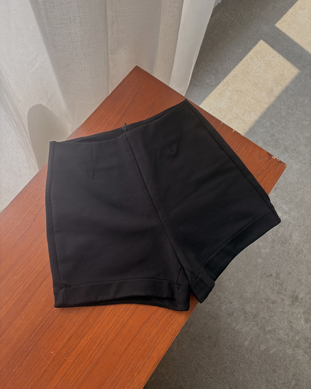 ハイウエストタックショートパンツ CS0020