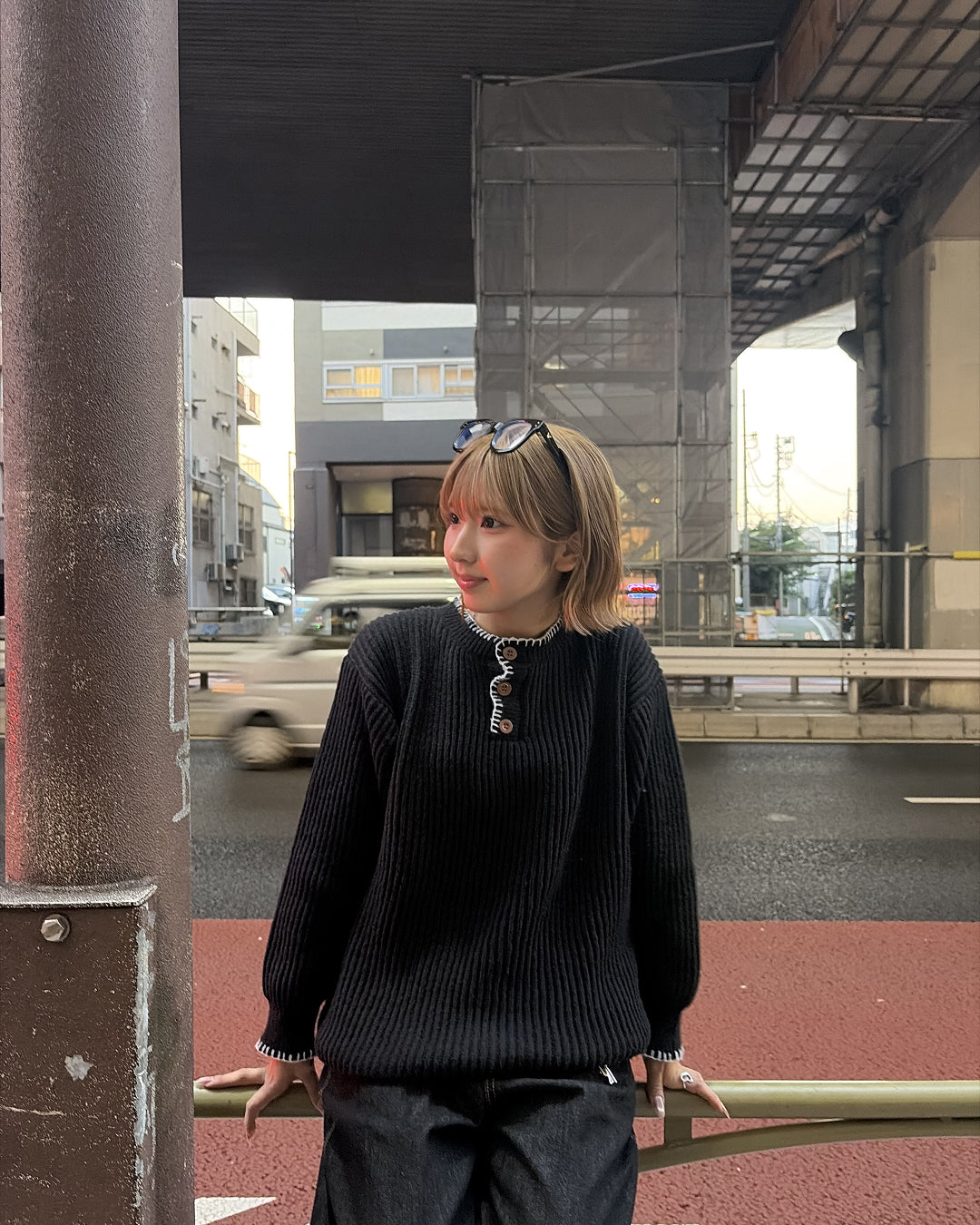 ホワイトステッチヘンリーリブニット　CW0044