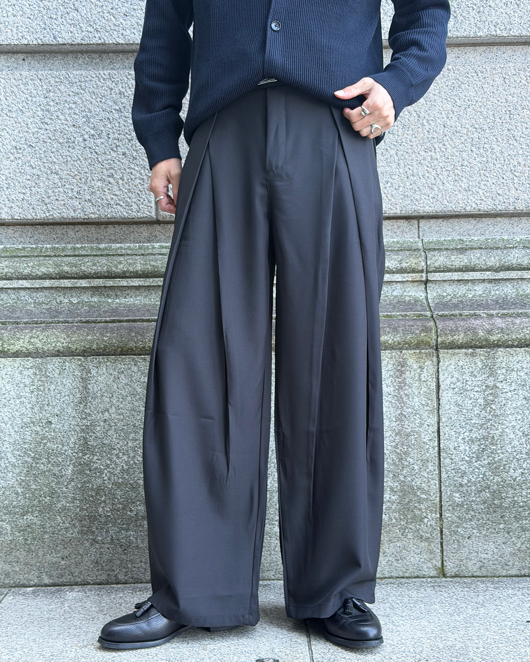 ドレープツータックワイドスラックス EN0104