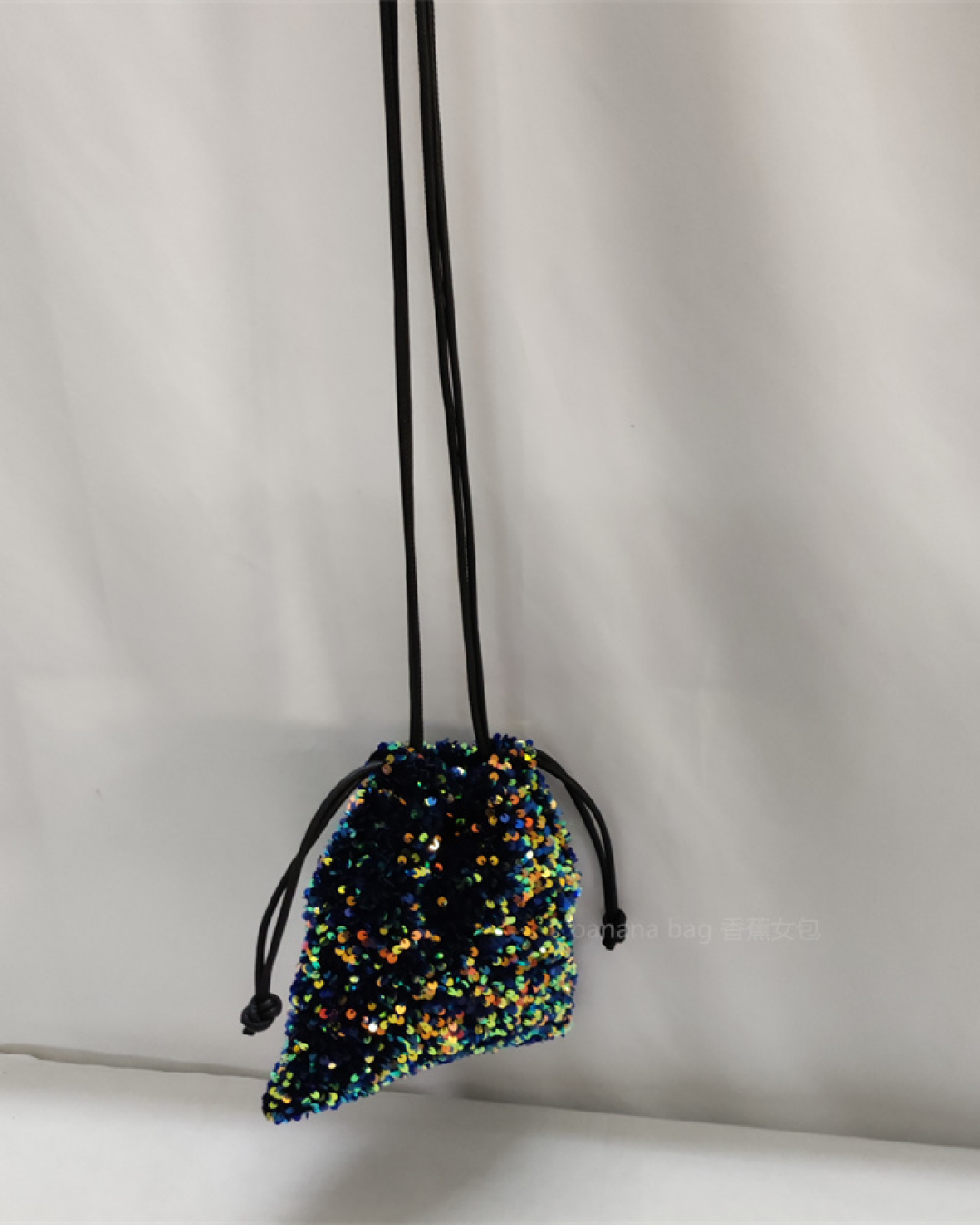 Sequin handbag F0004