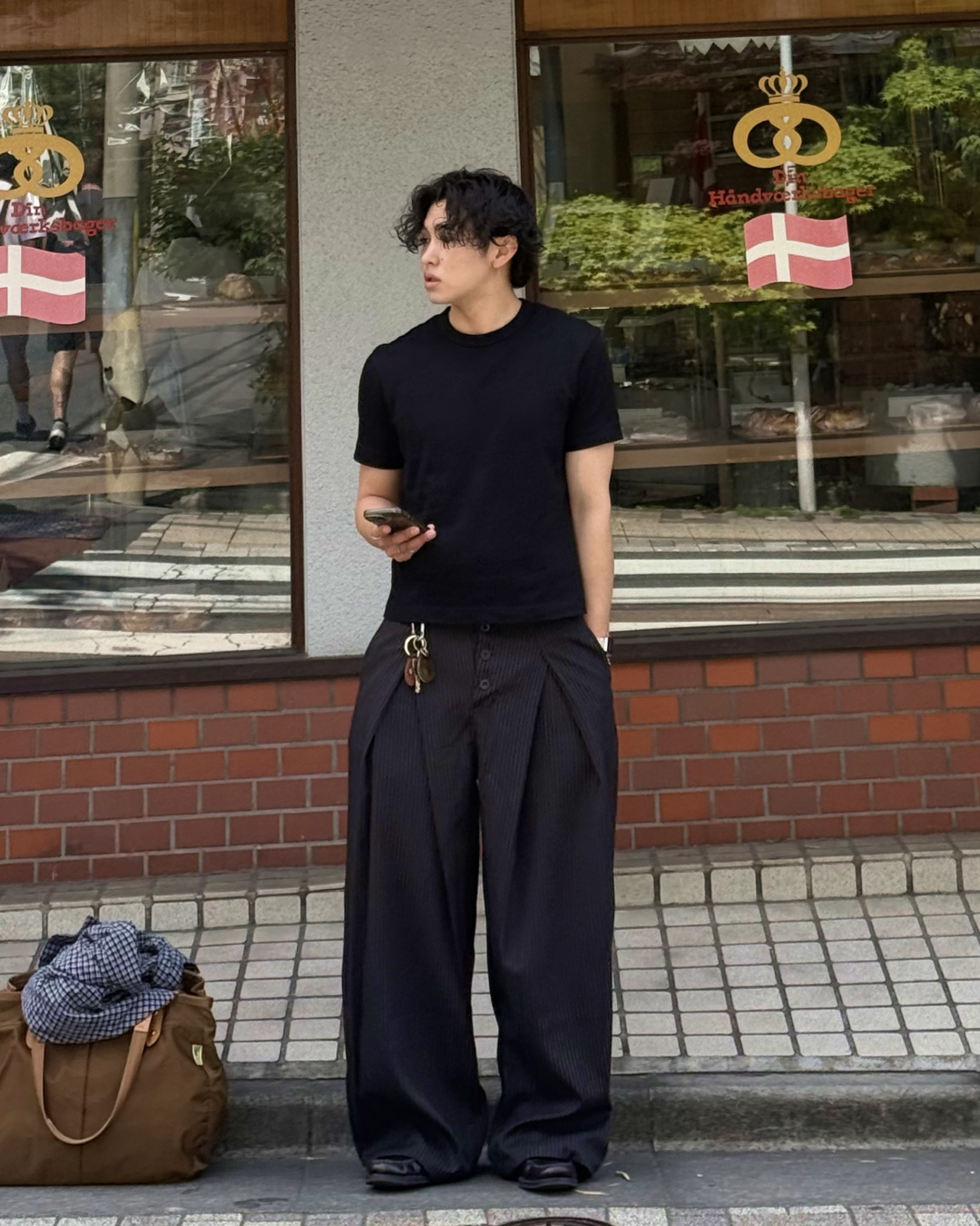 ストライプタック入りボタンフライスラックス
FR0026