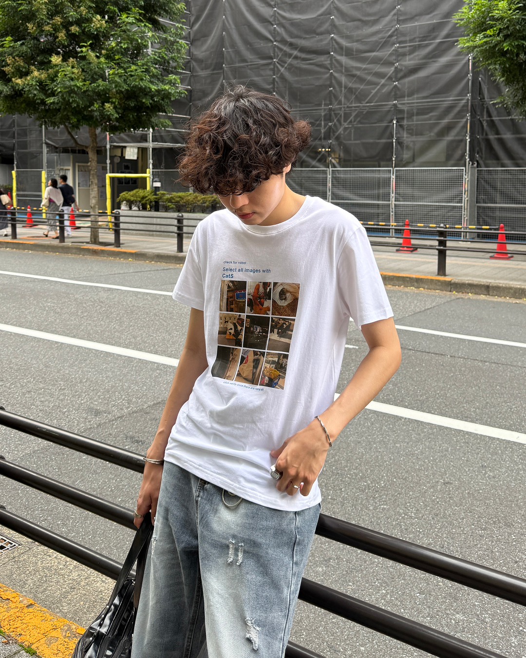 【発売予定】キャッツグラフィックTシャツ GC0001