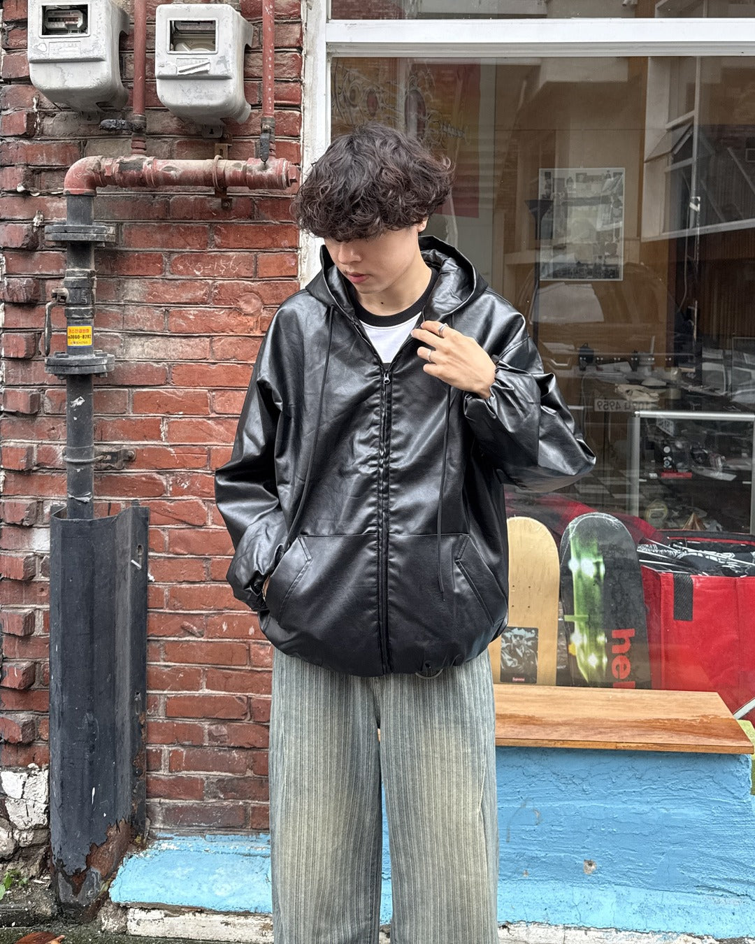 レザーライクジップアップフーディ GC0252