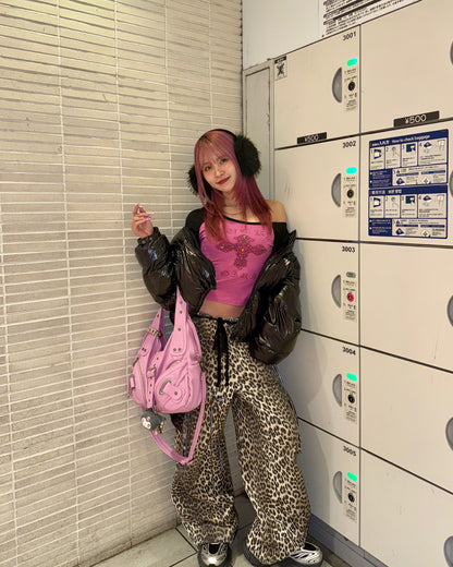 クロスデザインビジューワンショルダートップス
GM0138