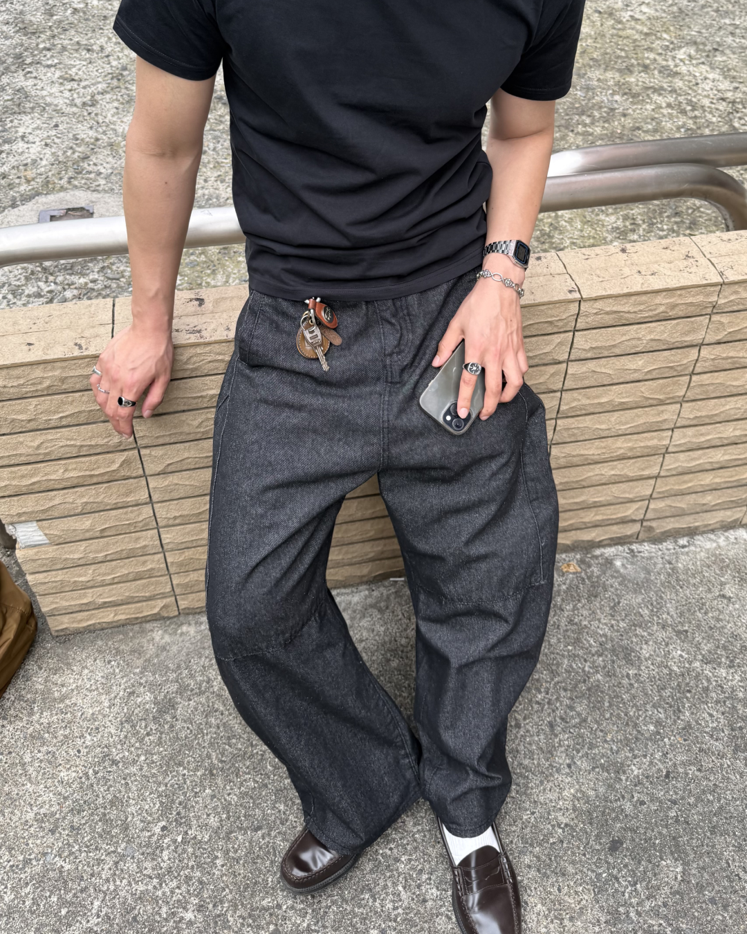 ノンウォッシュビンテージライクブラックデニム
FR0023