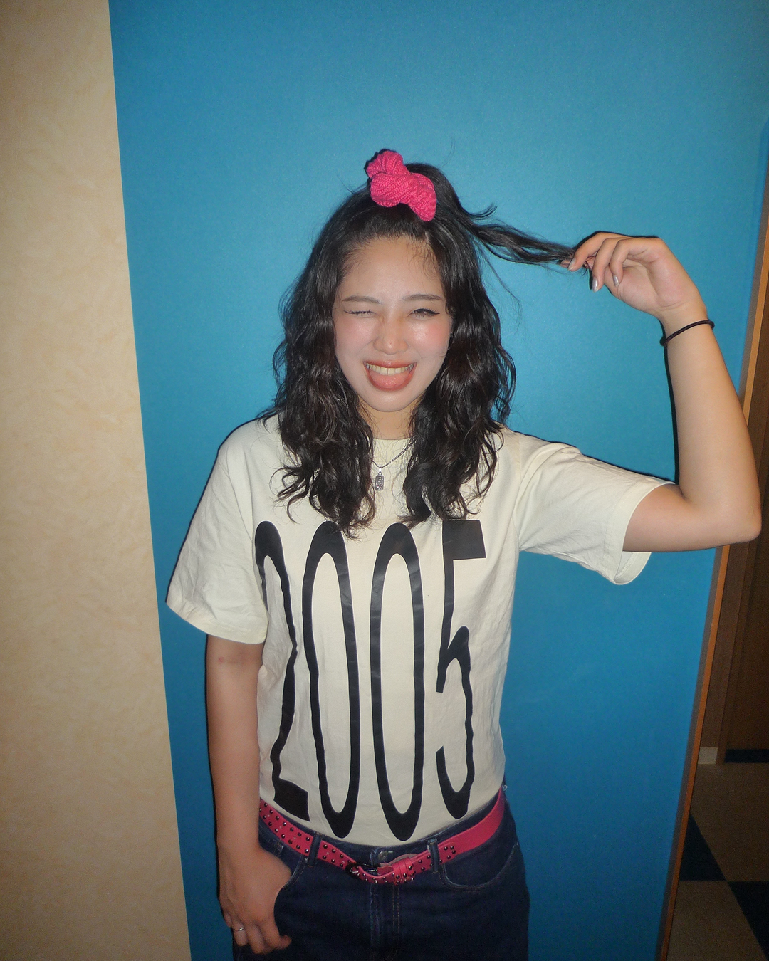 2005ラウンドネックTシャツ
HN0065