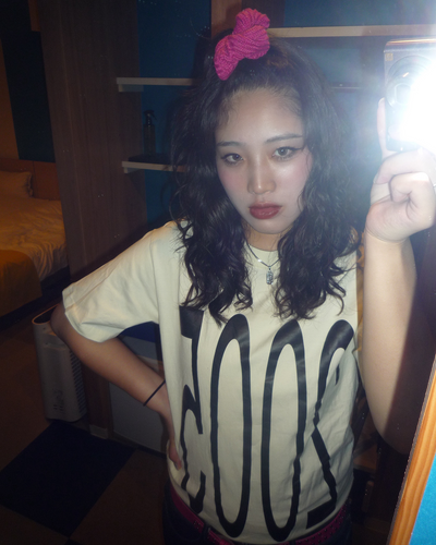 2005ラウンドネックTシャツ
HN0065