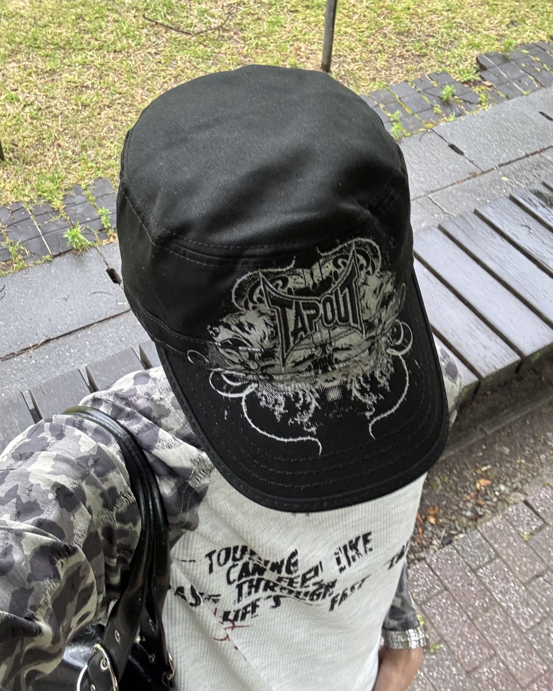 ブラックデザインロックキャップ
HS0125
