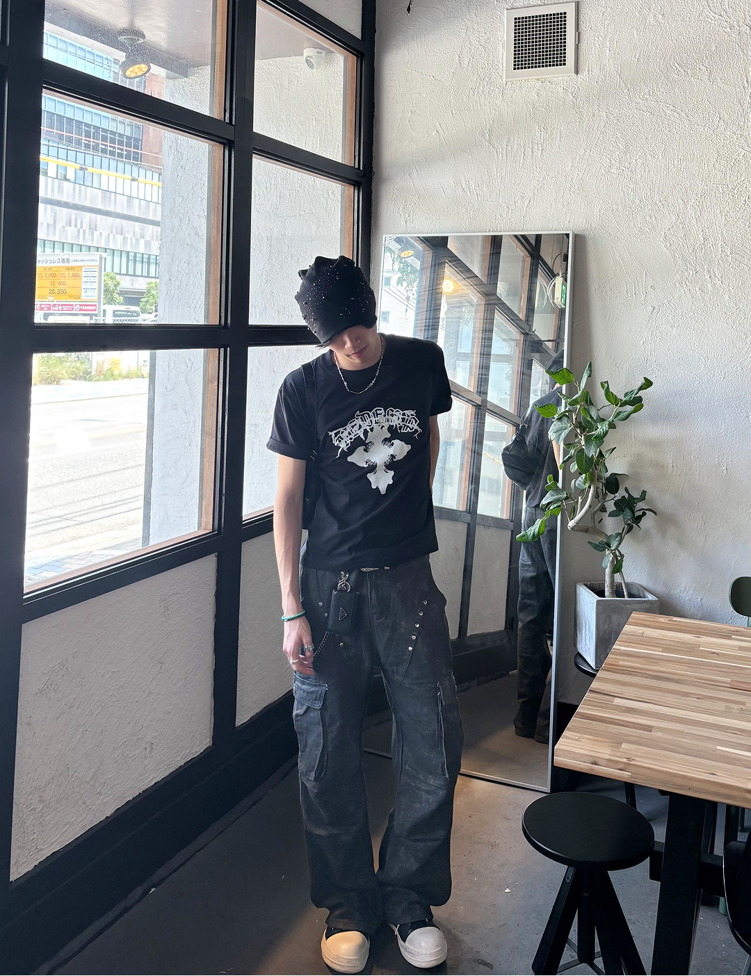 ゴシッククロスグラフィックTシャツ HS0127