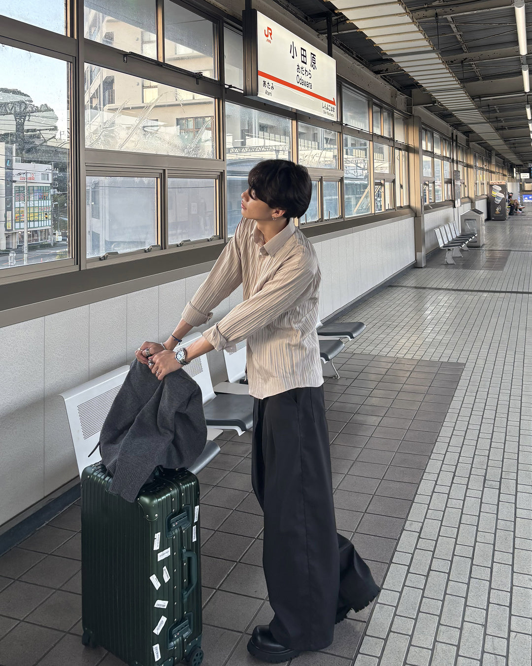 カジュアルドレープシャツ HS0358