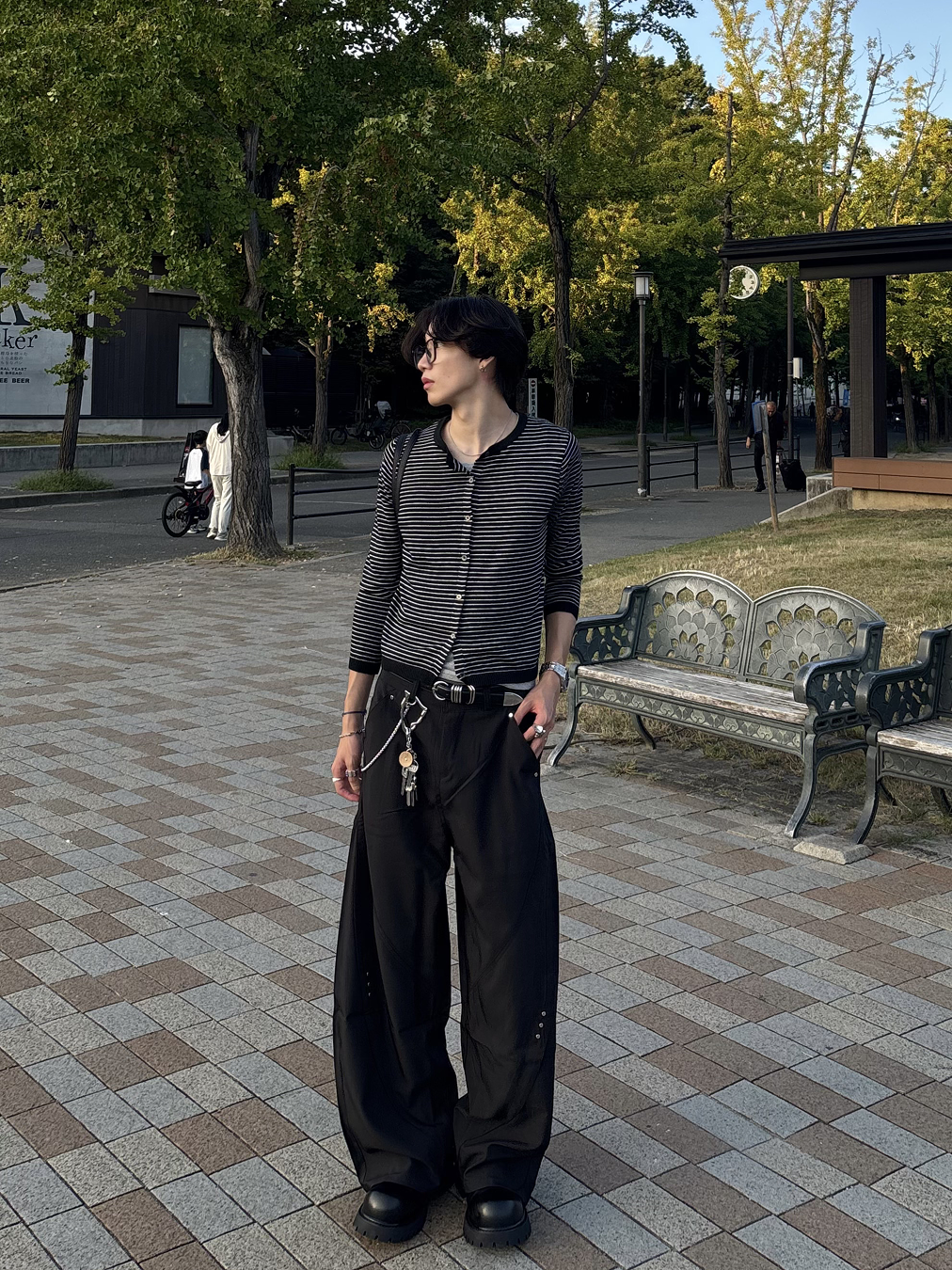サイドデザインワイドレッグパンツ HS0392