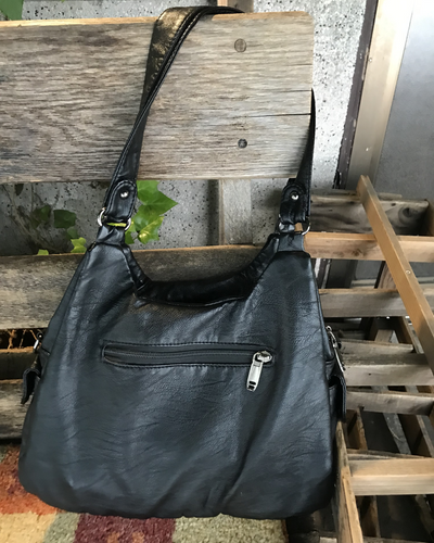 マルチジップレザーライクショルダーバッグ HS0429