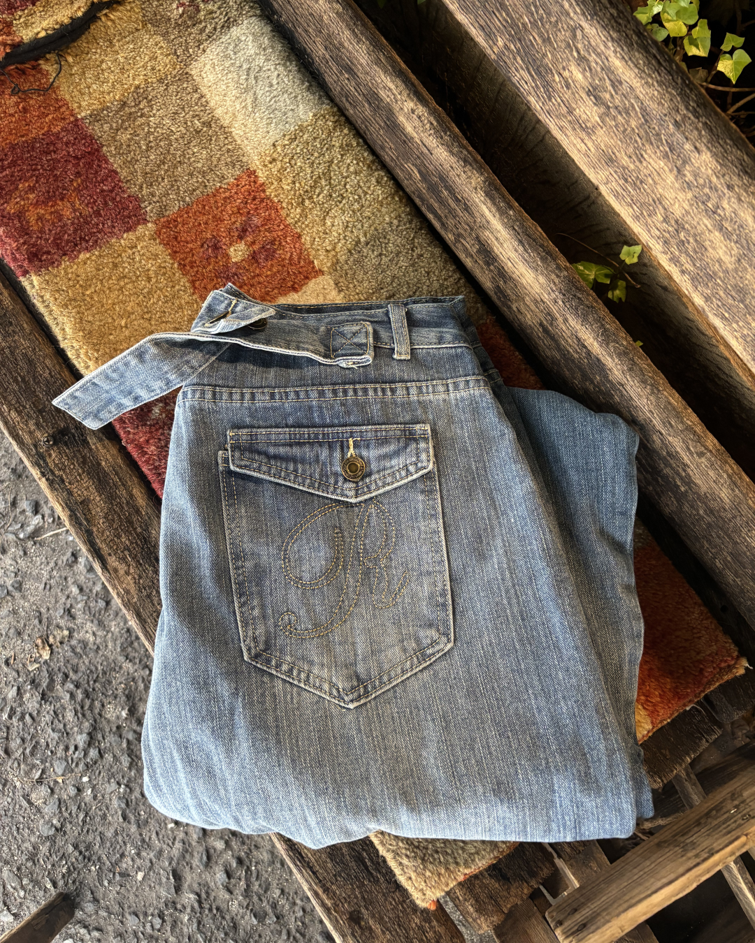 ヴィンテージルーズ刺繍パンツ HS0422