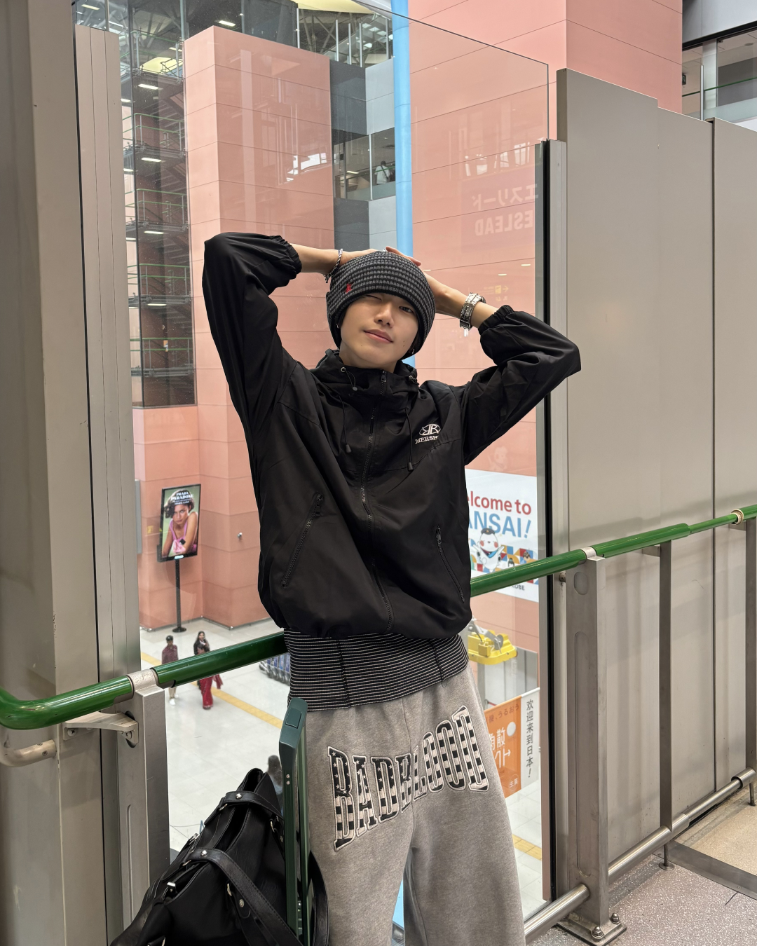 刺繍ストライプビーニー HS0451