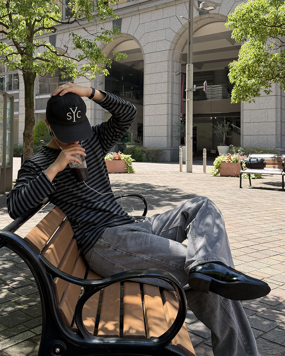 スモーキーグレーウォッシュ加工デニムパンツ HT0031 – YOLO(ヨロ スモーキーグレーウォッシュ加工デニムパンツ HT0031 – YOLO(ヨロ