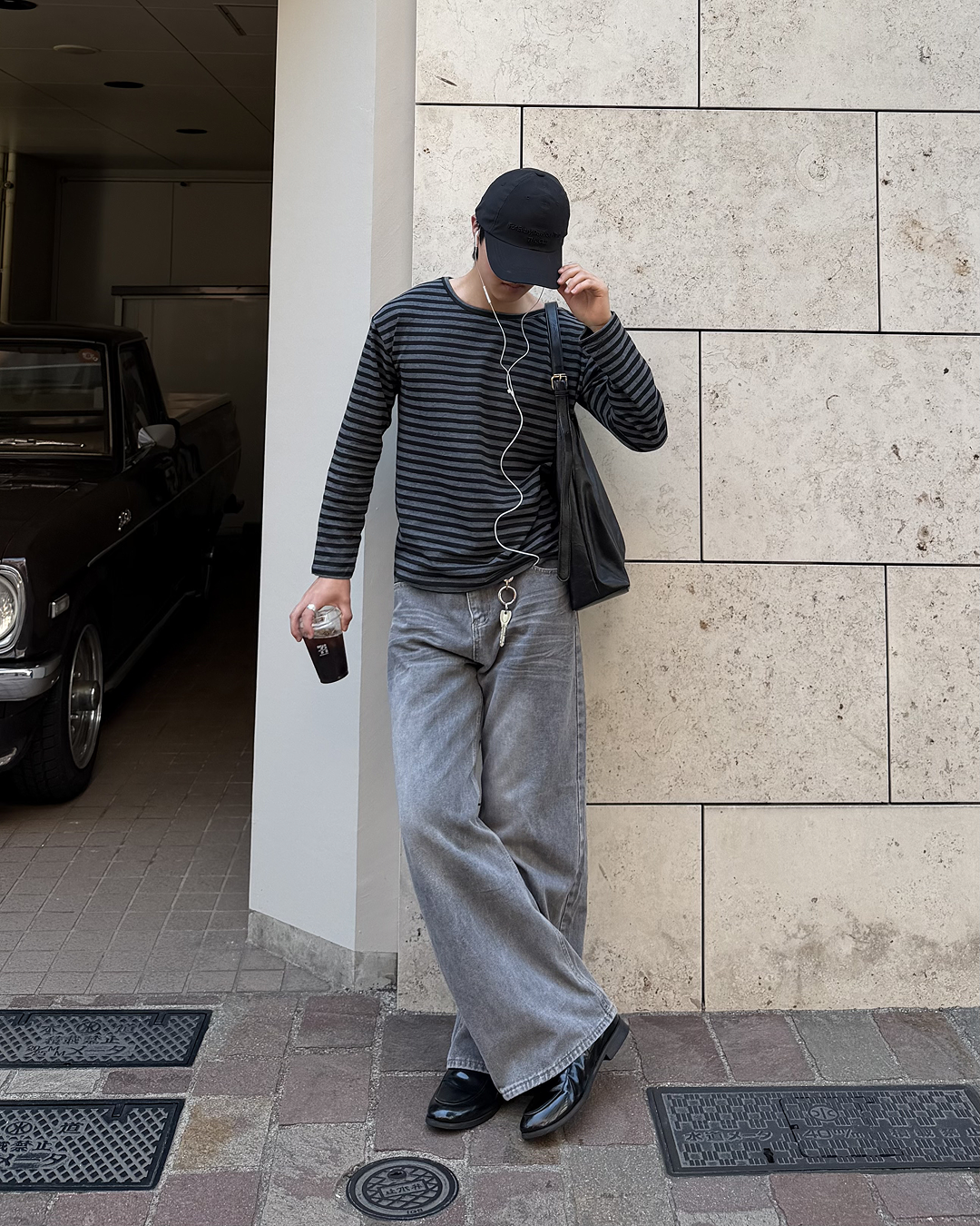 スモーキーグレーウォッシュ加工デニムパンツ HT0031 – YOLO(ヨロ スモーキーグレーウォッシュ加工デニムパンツ HT0031 – YOLO(ヨロ