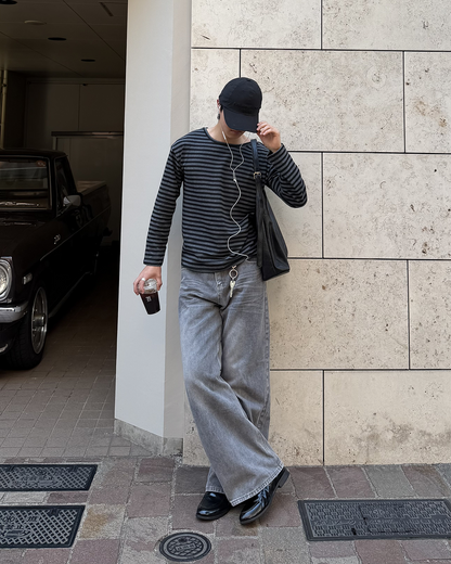 スモーキーグレーウォッシュ加工デニムパンツ HT0031