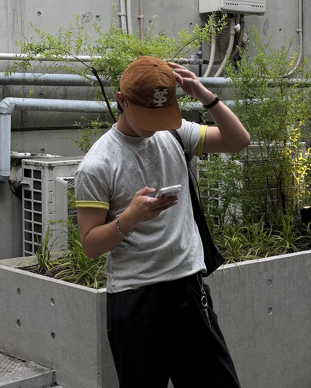 ネオンリブオーバーサイズTシャツ HT0038