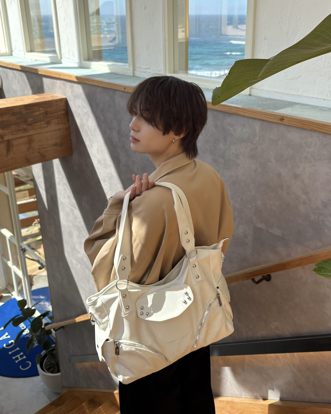 スタッズポケットビッグバッグ HW0059
