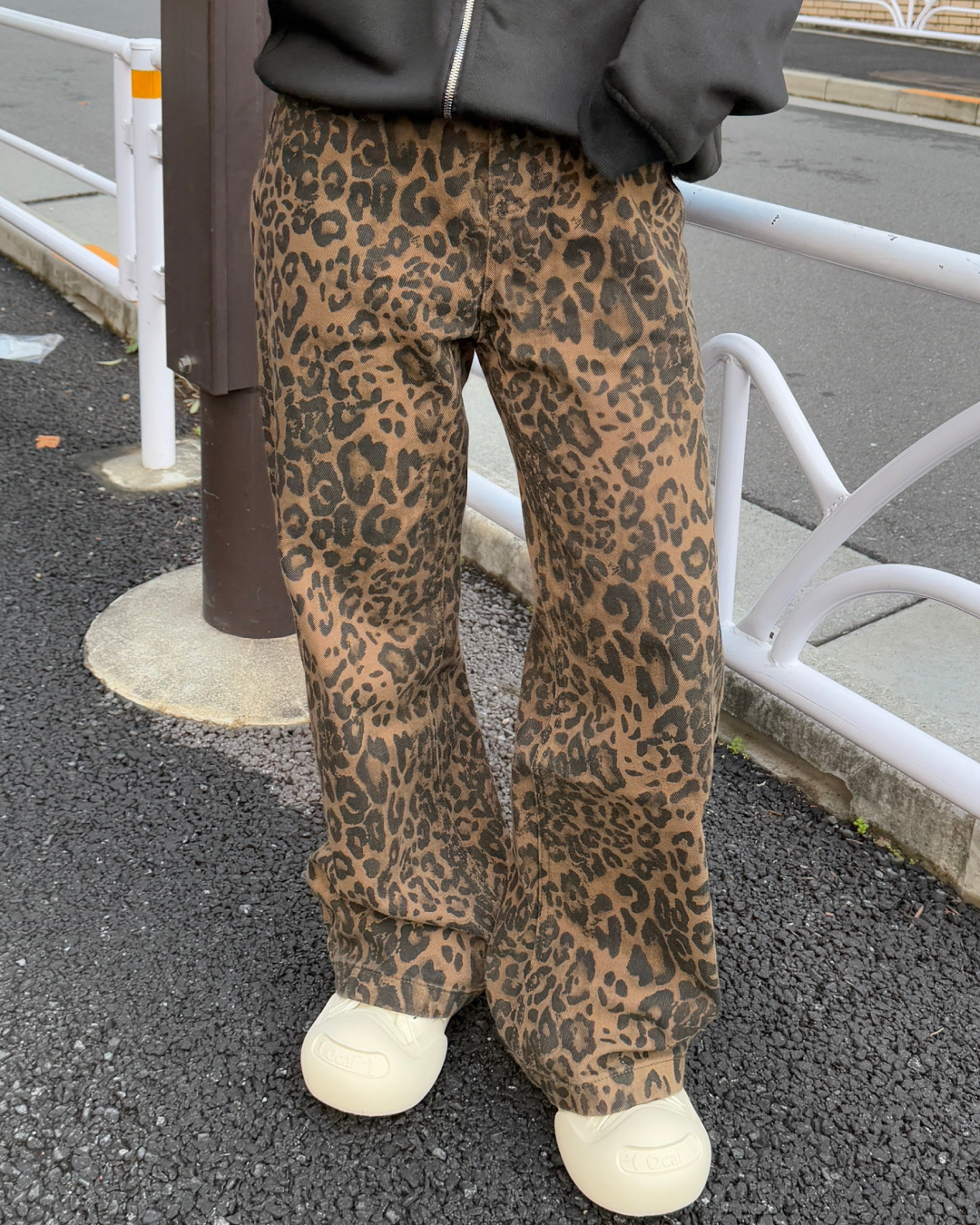 レオパードデニムパンツ HZ0030 – YOLO(ヨロ)|ファッション通販 レオパードデニムパンツ HZ0030 – YOLO(ヨロ)|ファッション通販