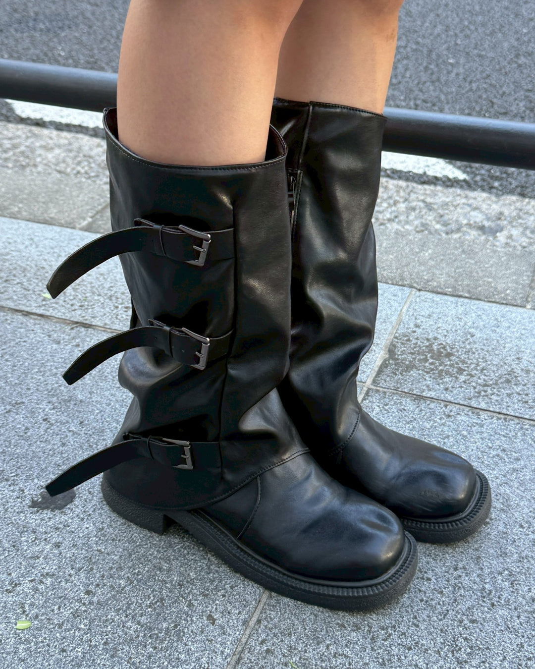 ベルトバックルミドルブーツ HZ2130 – YOLO（ヨロ）｜ファッション通販