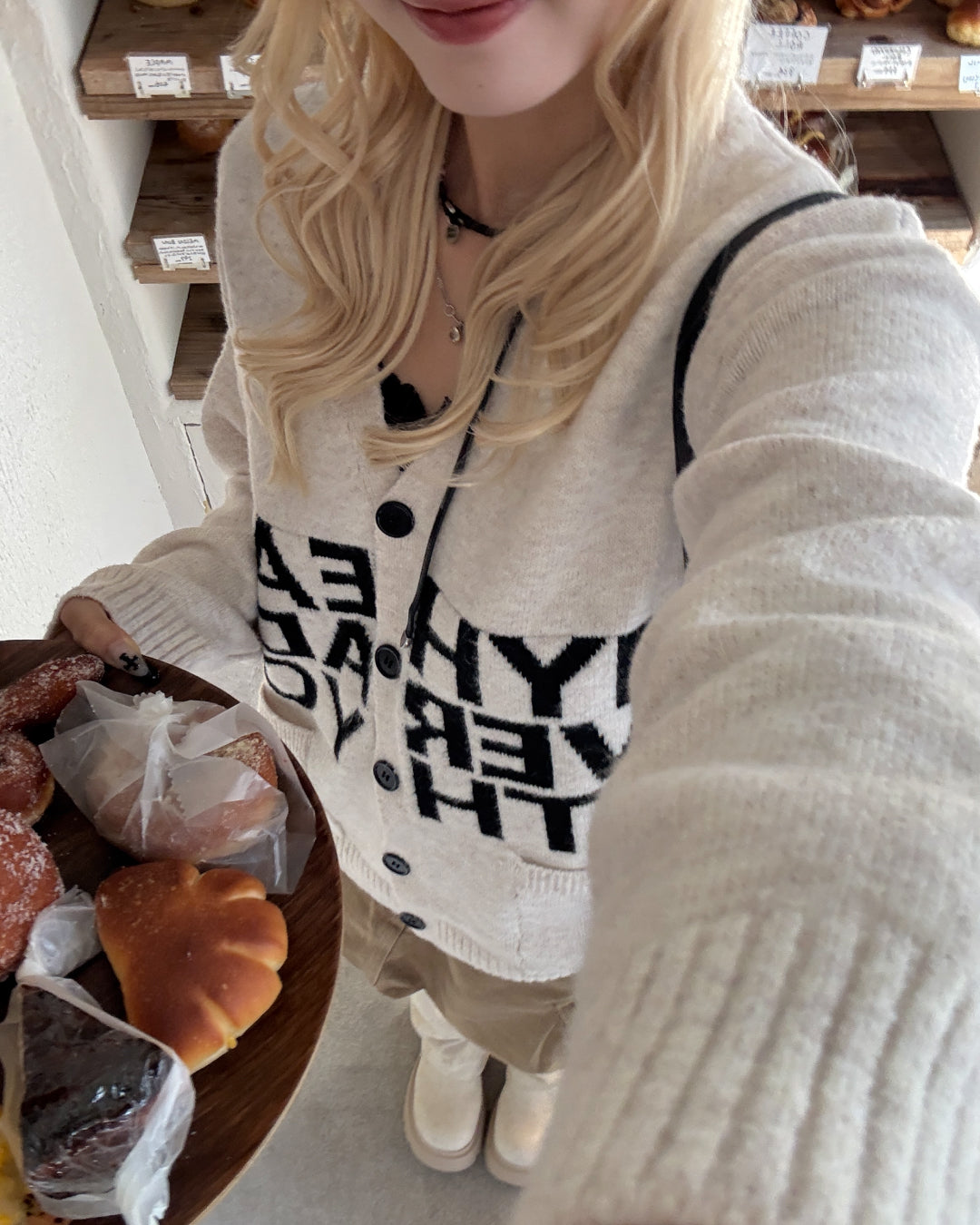 ロゴニットバイカラーカーディガン HZ3001