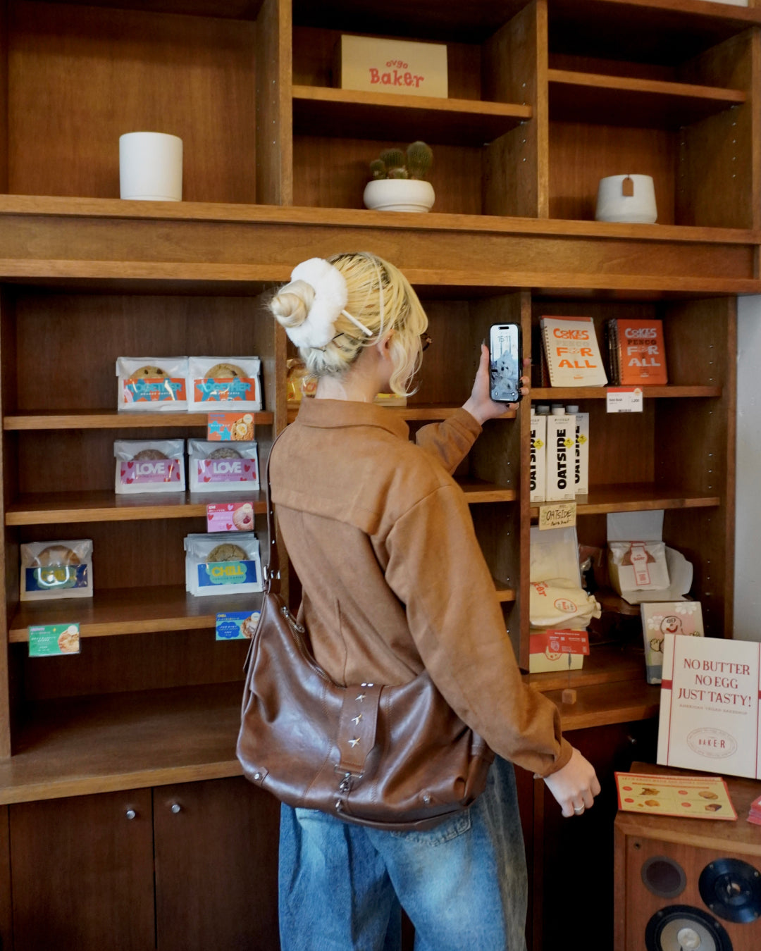 スタッズショルダーバッグ HZ3018