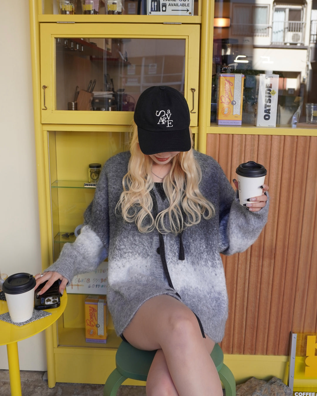 グラデーションニットカーディガン HZ3023