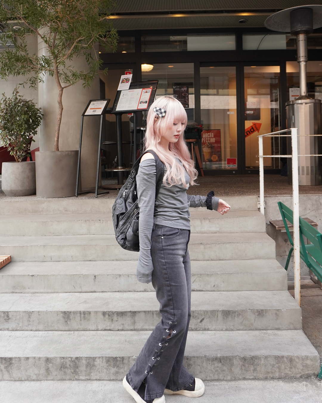 オフショルダーロンT HZ3038