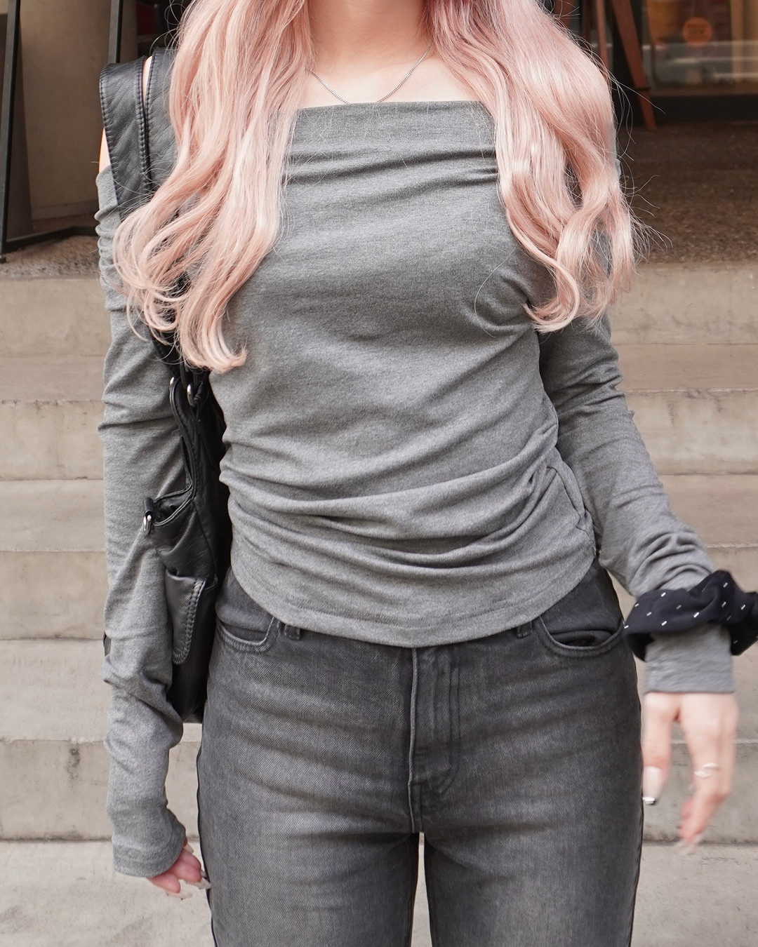 オフショルダーロンT HZ3038