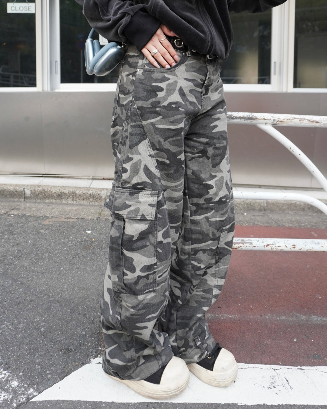 カーブシルエット迷彩パンツ HZ3081