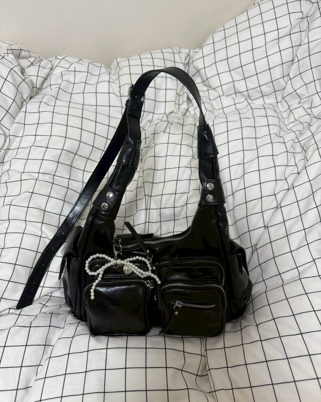 ほぼ未使用　｛黒+白｝ ノベルティ ショルダーバッグ THE NORTH FACE（ザ ノースフェイス） ショルダーバッグ バッグ 国内未