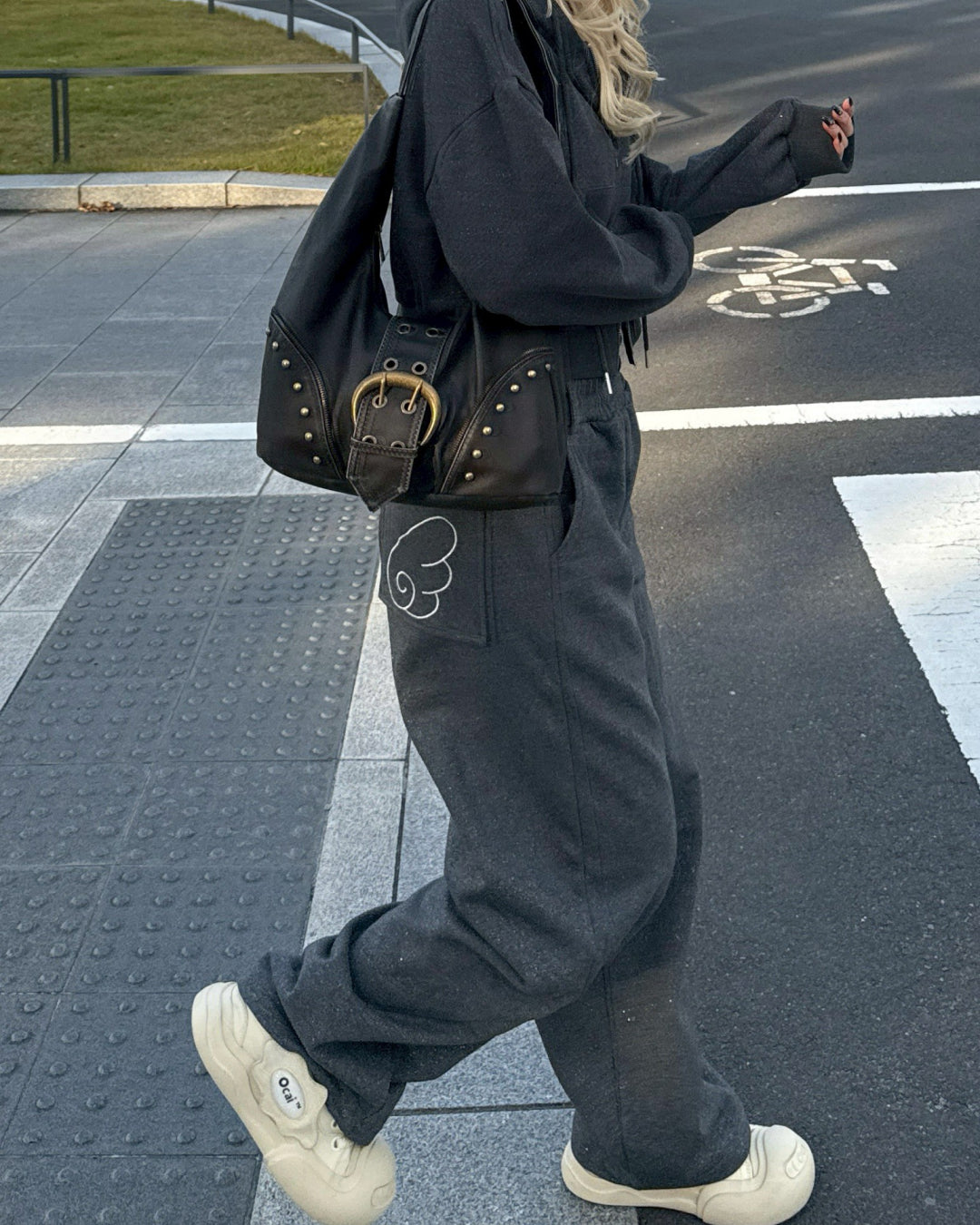 【11/25 19:00販売開始 オリジナル 即納】ラメストーンスウェットパンツ HZ6001