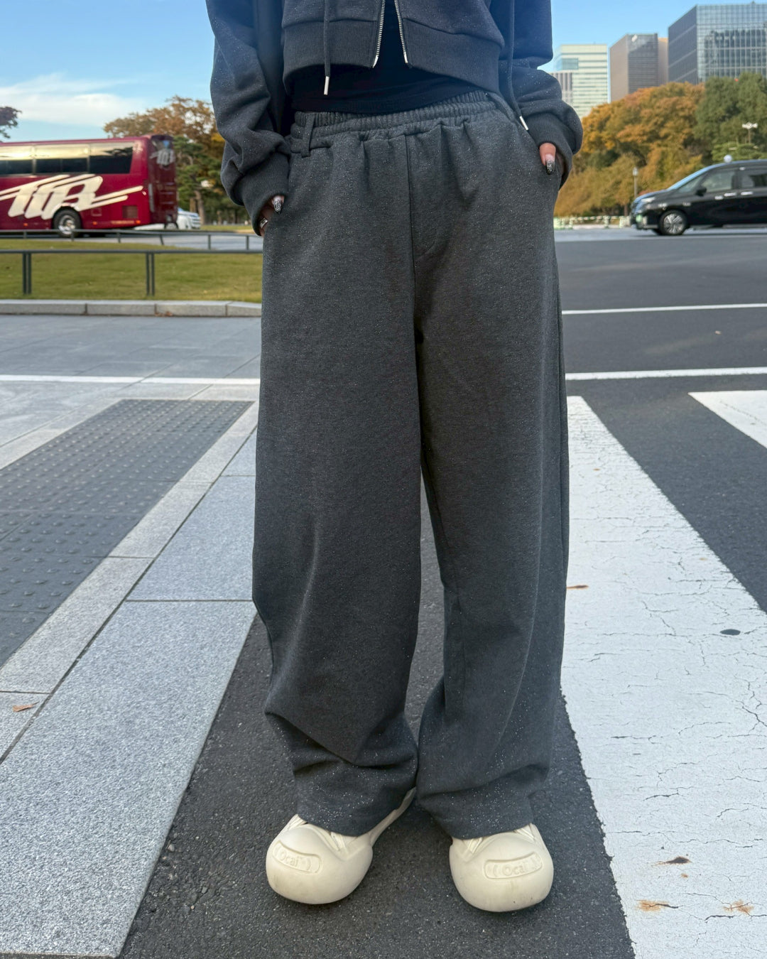 【11/25 19:00販売開始 オリジナル 即納】ラメストーンスウェットパンツ HZ6001