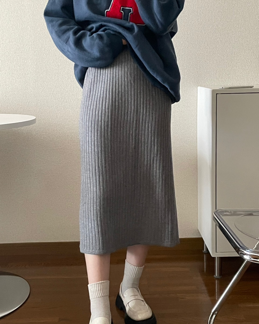 Gray long knit skirt I0009