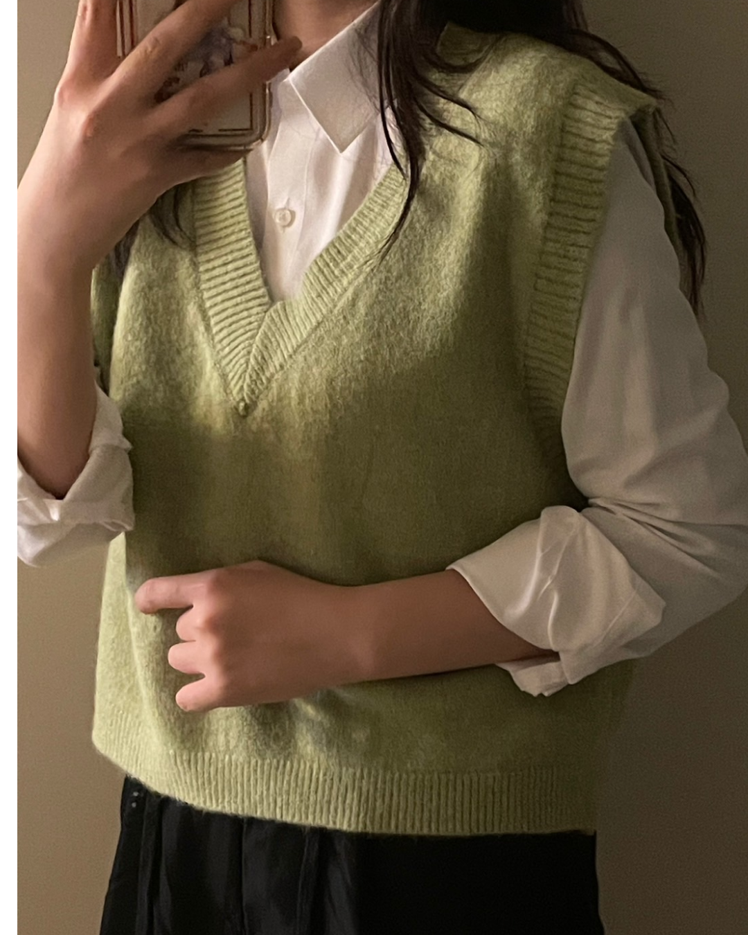 Pastel green knit vest I0068