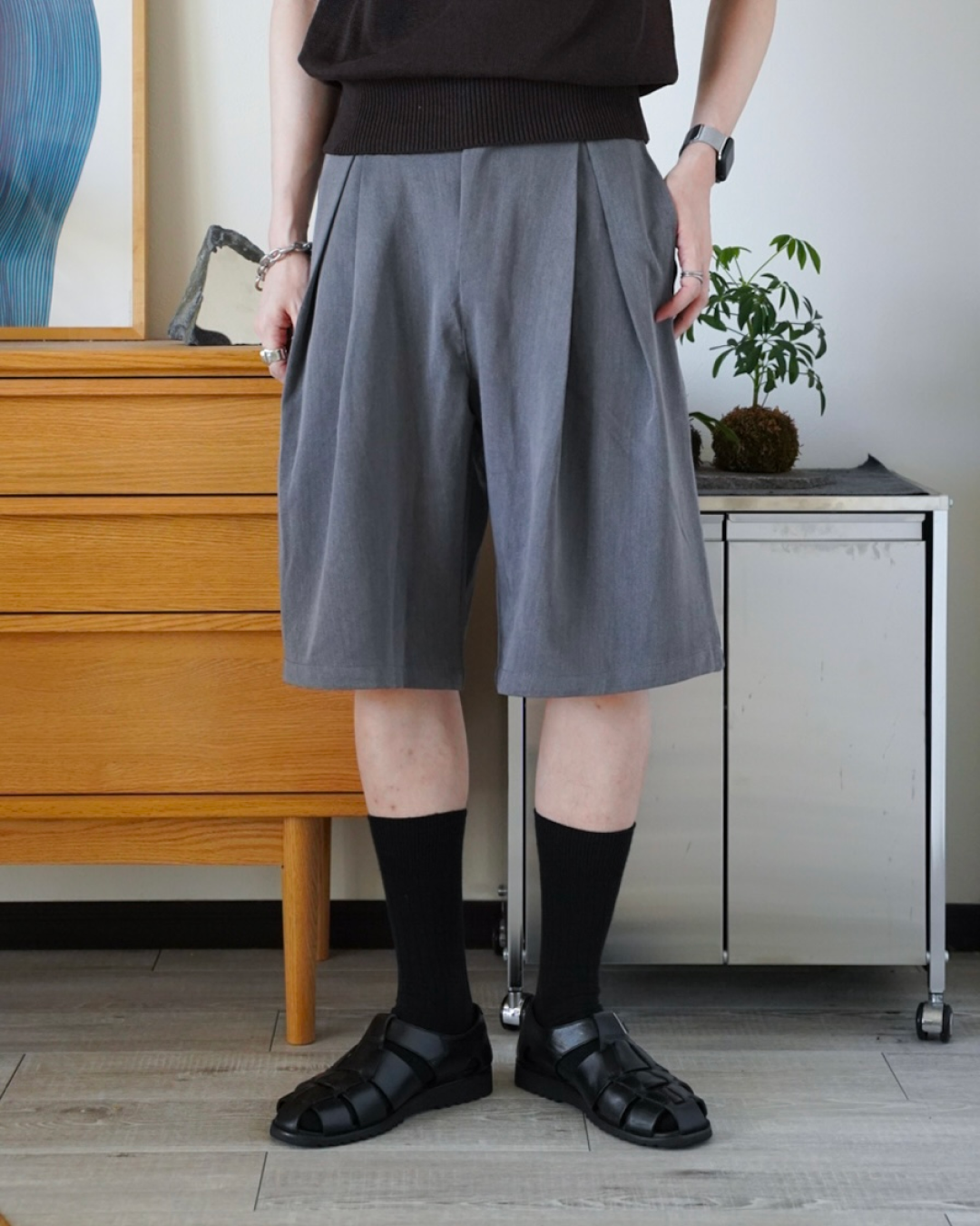 タックAラインハーフスラックス
ID0018