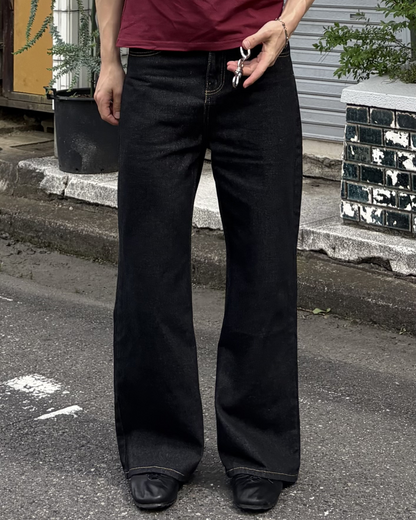 ステッチブラックストレートデニム IK0200