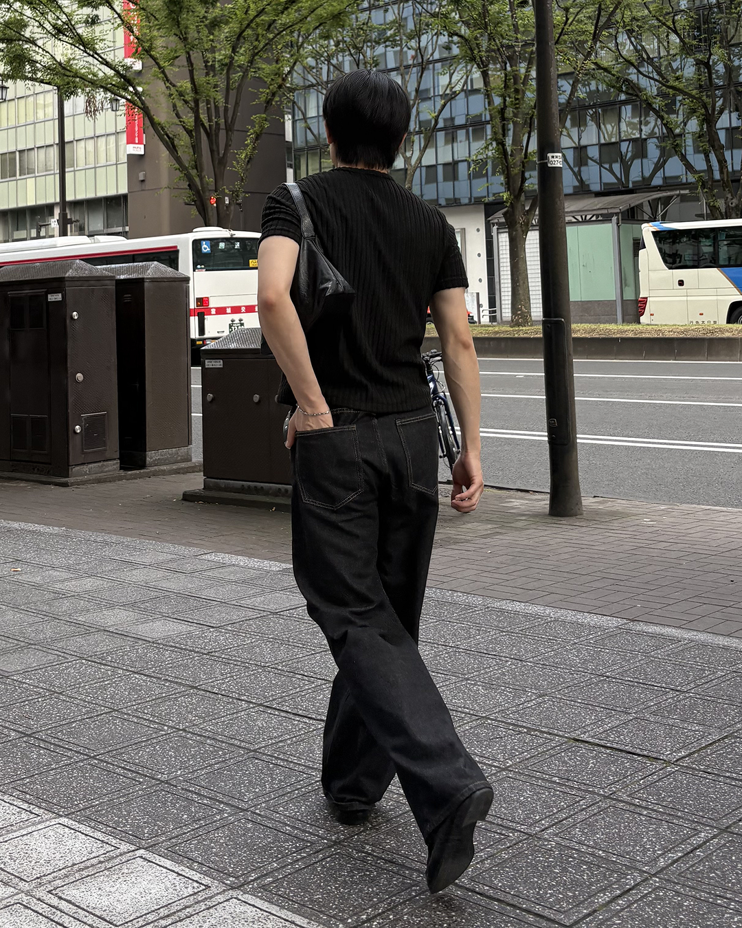 バギーブラックデニパンツ IK0219