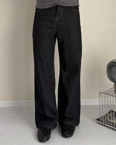 ベーシックワイドブラックデニム IK0238
