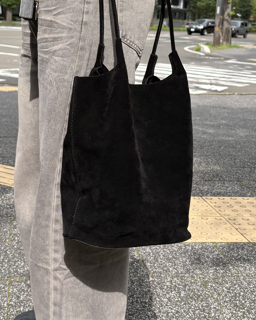スエードライクシンプルトートバッグ IK0343