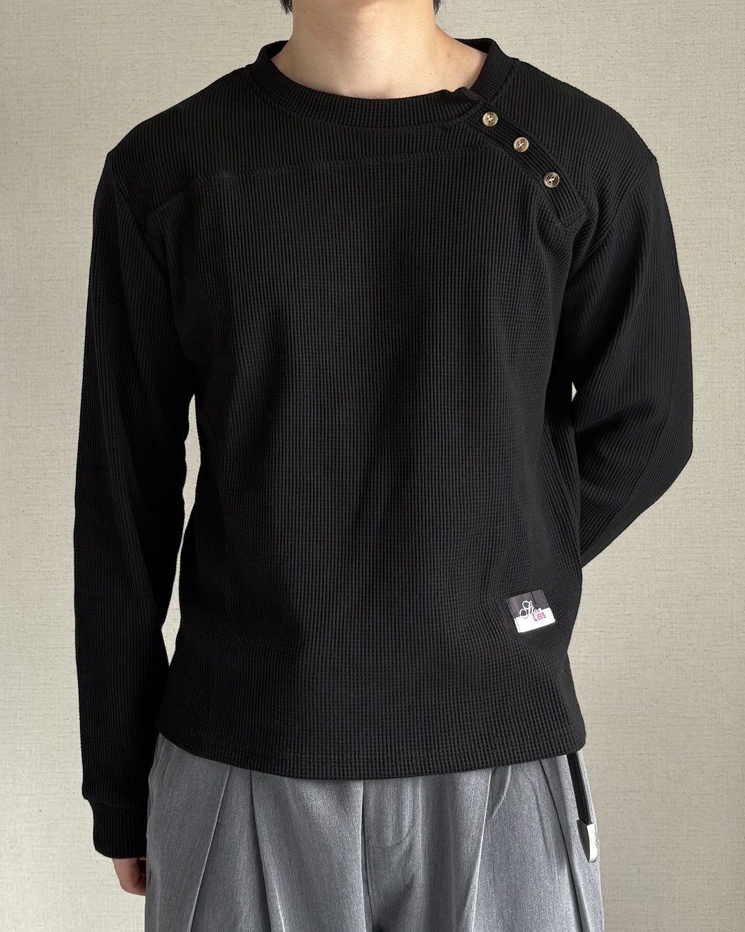 アシメトリーヘンリーネックロングスリーブカットソー IK0473