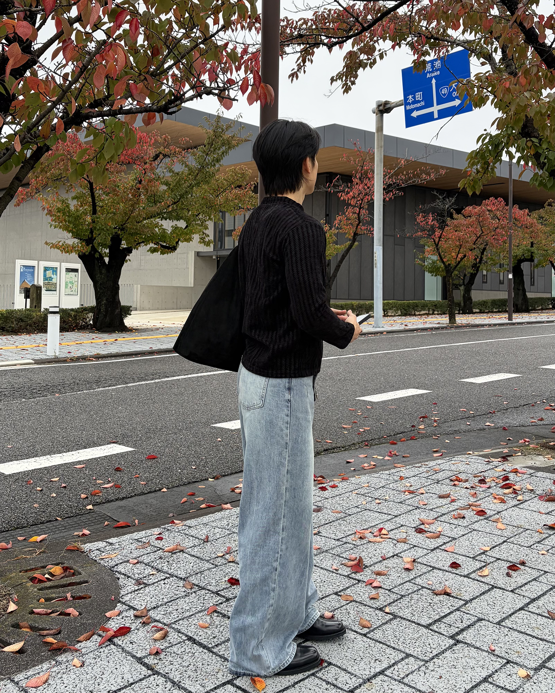 クロスベルトワイドストレートパンツ IK0519