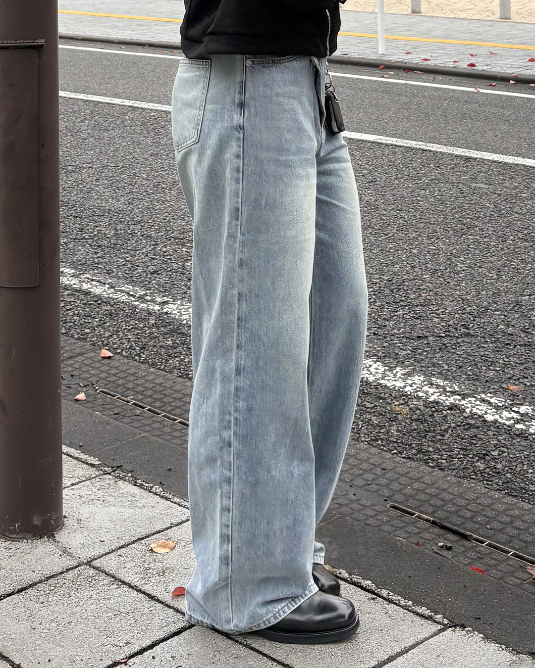 クロスベルトワイドストレートパンツ IK0519