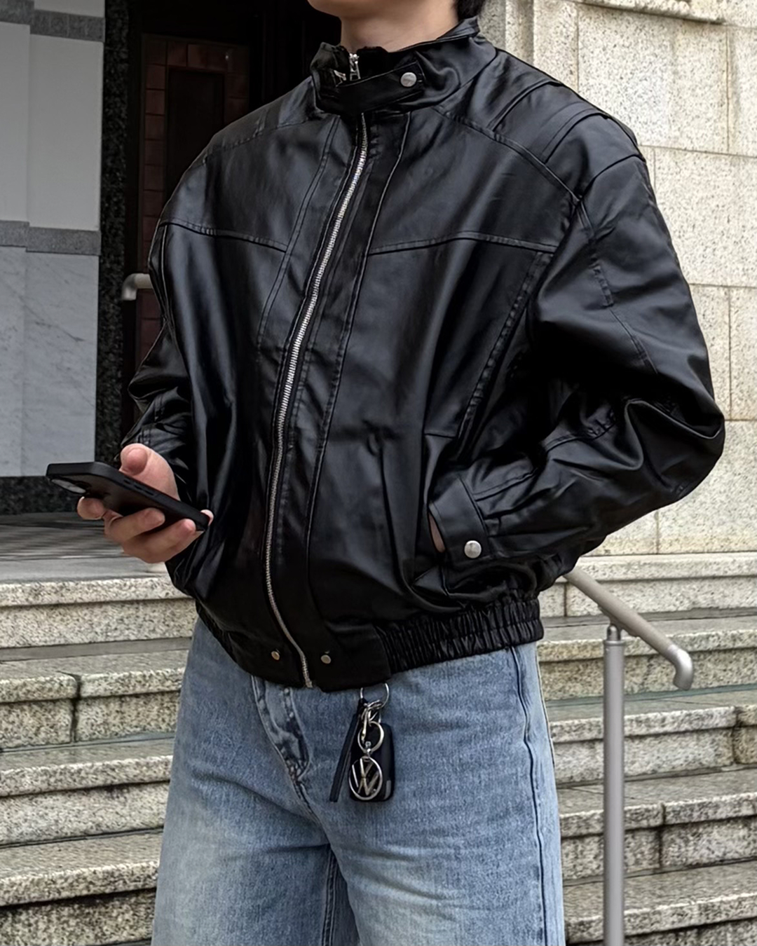 バックルフェイクレザーブルゾン IK0573