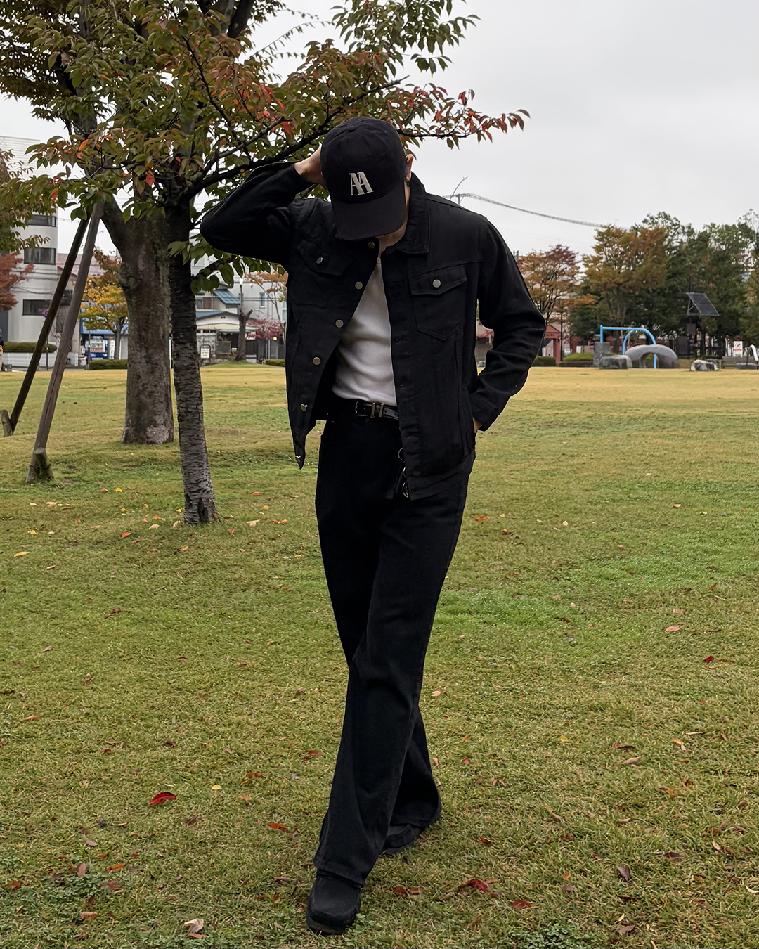 ウォッシュブラックデニムジャケット IK0578