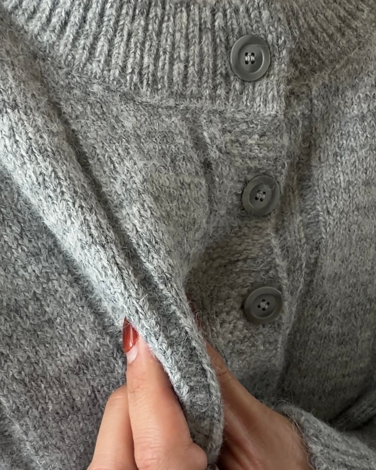 【即納】ミックスカラーショートボタンニット TO5046