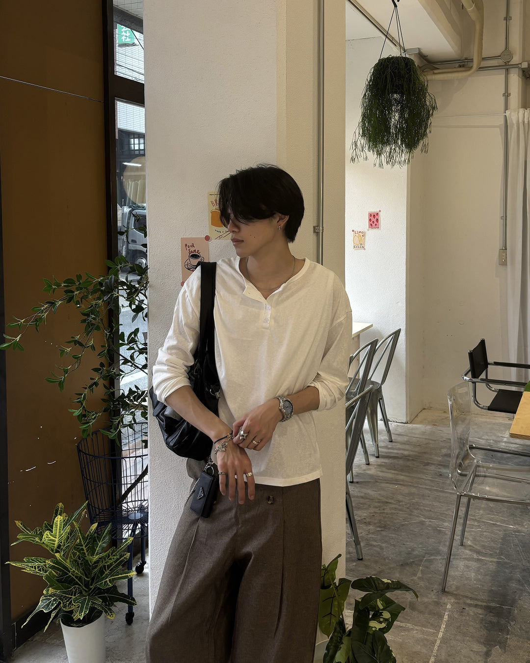 ハーフオープンネックロングスリーブTシャツ HS0173