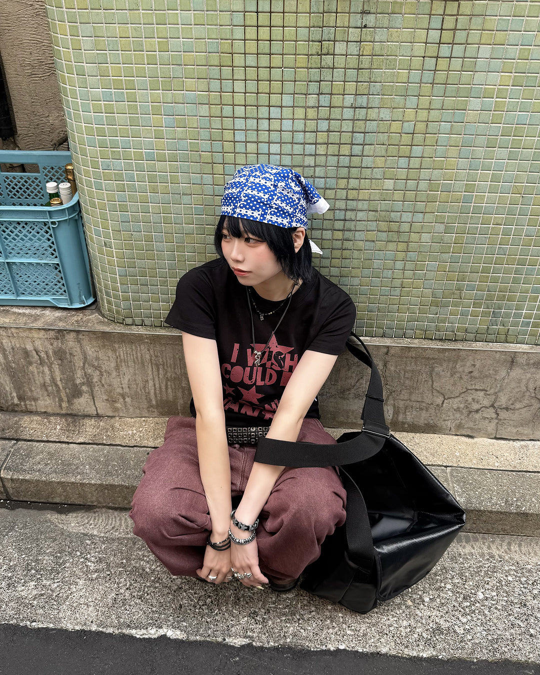 ロゴプリントスリムフィットTシャツ KM7182
